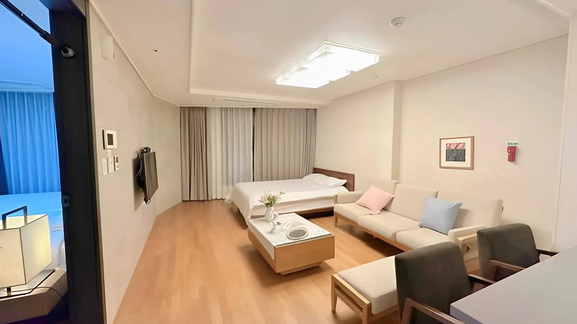 Hotel With Pusan 0*,  Jižní Korea