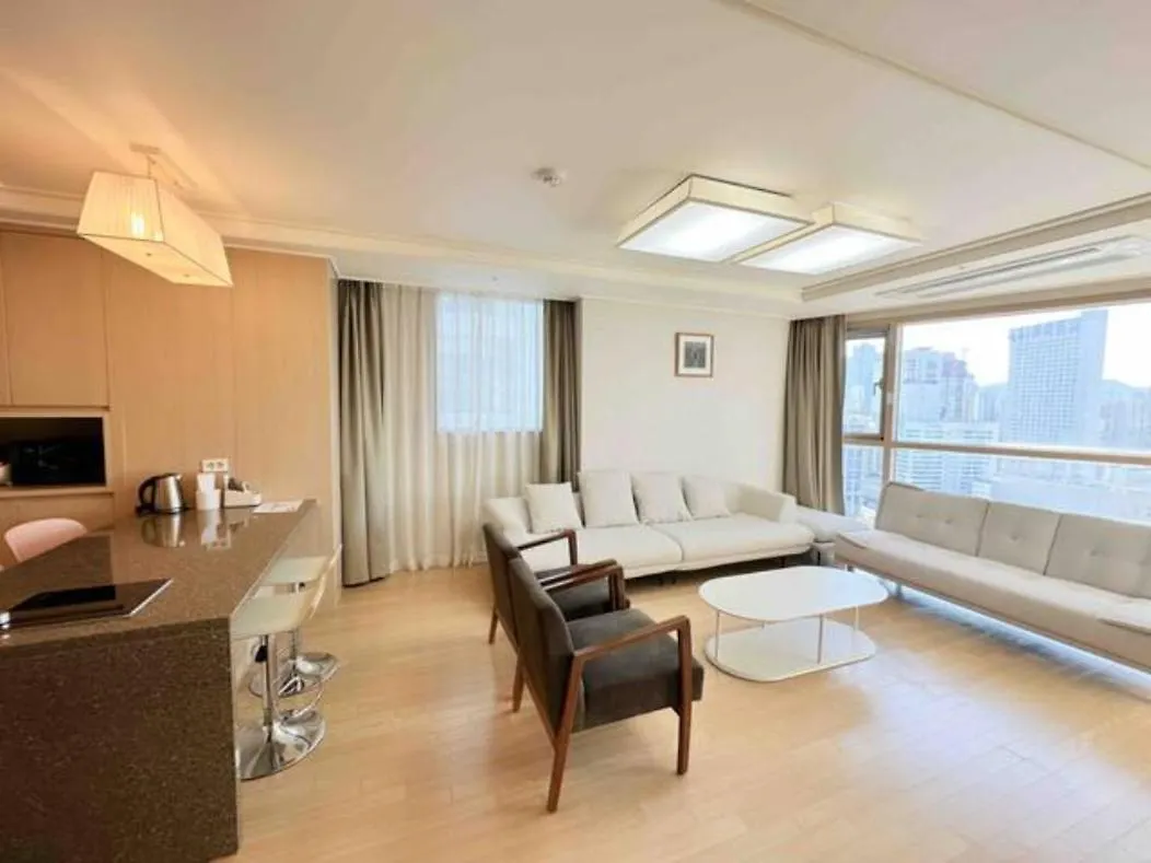 Hotel With Busan Apartment